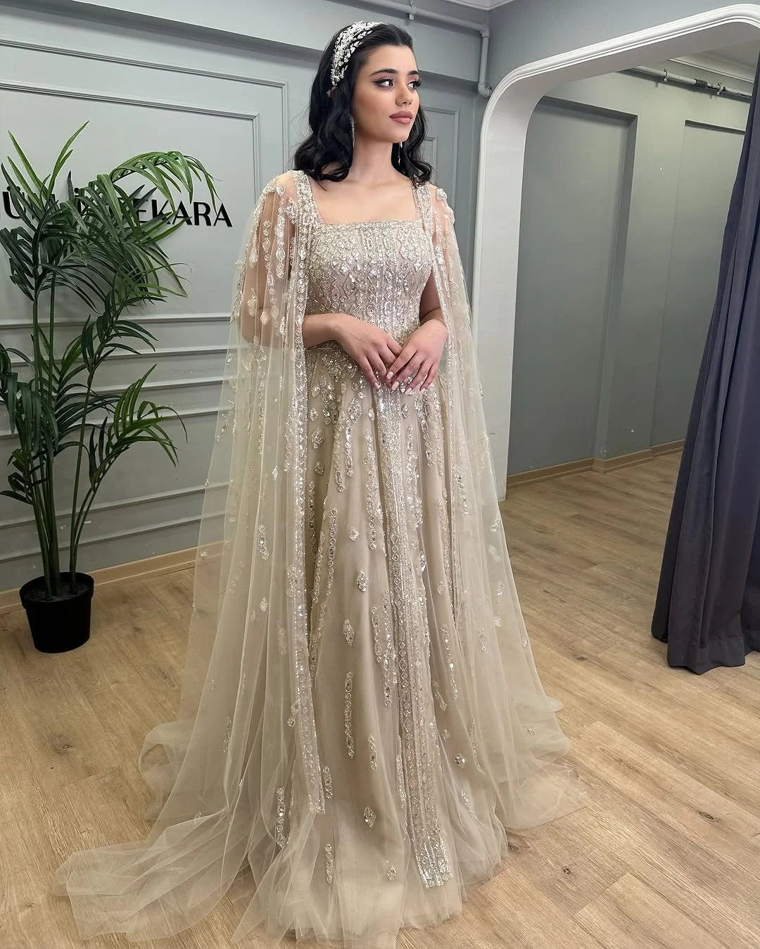 MisShow 2025 Customized Nude Elegant A Line Luxury Crystals Beaded Arabic Evening Dresses Gowns for Formal Occasion