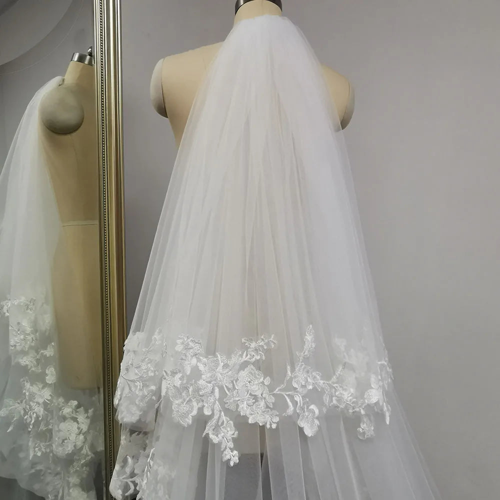 Customized Real Photos 3m/3.5m/4m Lace Edge Wedding Veil with Blusher 2 Tiers  Comb Ivory/White  for Wedding